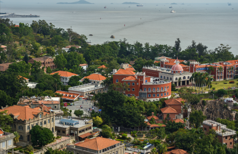 何時旅遊最划算？一年四季最佳出遊時機與省錢秘訣完整指南