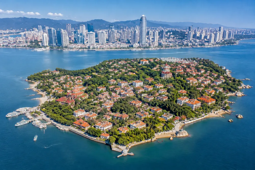 廈門跨海交通地鐵1號線海堤段海上列車景象 廈門跨海交通地鐵1號線海堤段海上列車景象